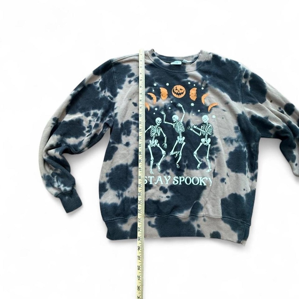 Mighty Fine Womens L Stay Spooky Skeletonee Tie Dye Halloween Sweatshirt - Picture 4 of 6